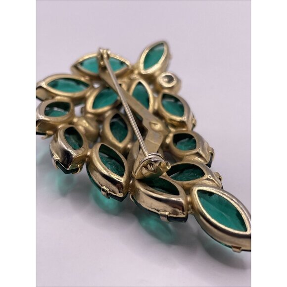 Open Back Green And Aurora Borealis Navette Rhinestone Vintage Brooch Pin - Picture 7 of 11